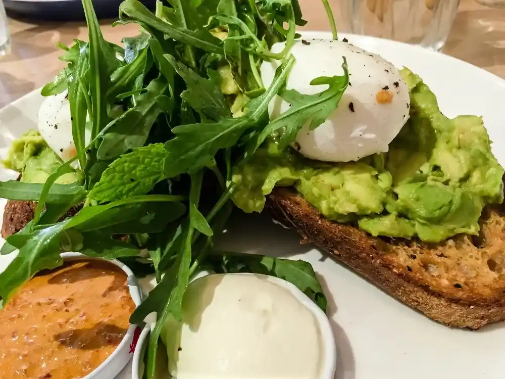 Ei-Avocado-Aufstrich